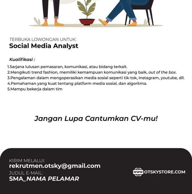 social media analyst